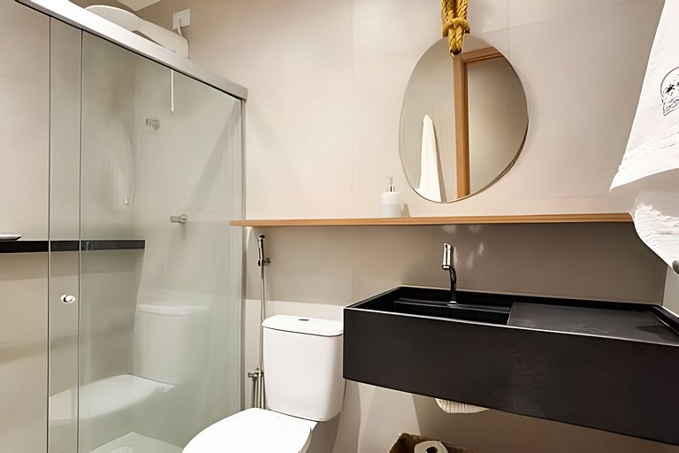 House 3 Suite Pool and Hot Tub for up to 9 people