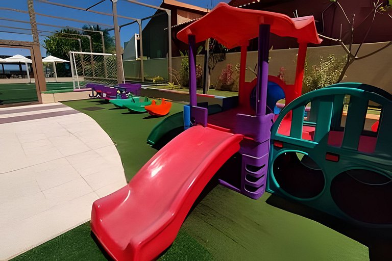 Apartamento Cond Pé na Areia com Varanda