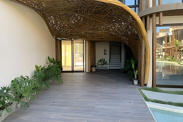 Cond. Apartment. Beach Access for 5 People