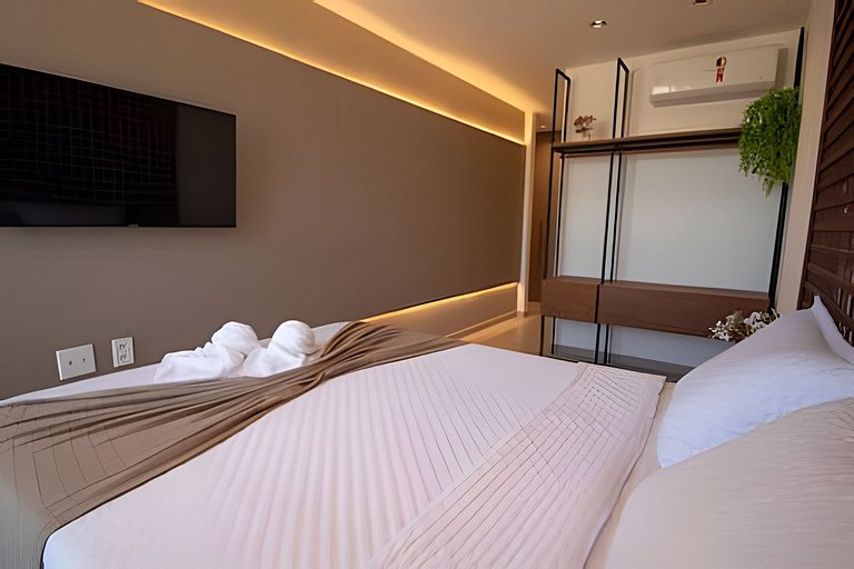 Triplex 3 Suítes Piscina e Hidro para até 12 pesso